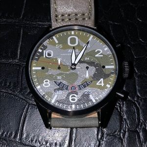 AVI8 Watch